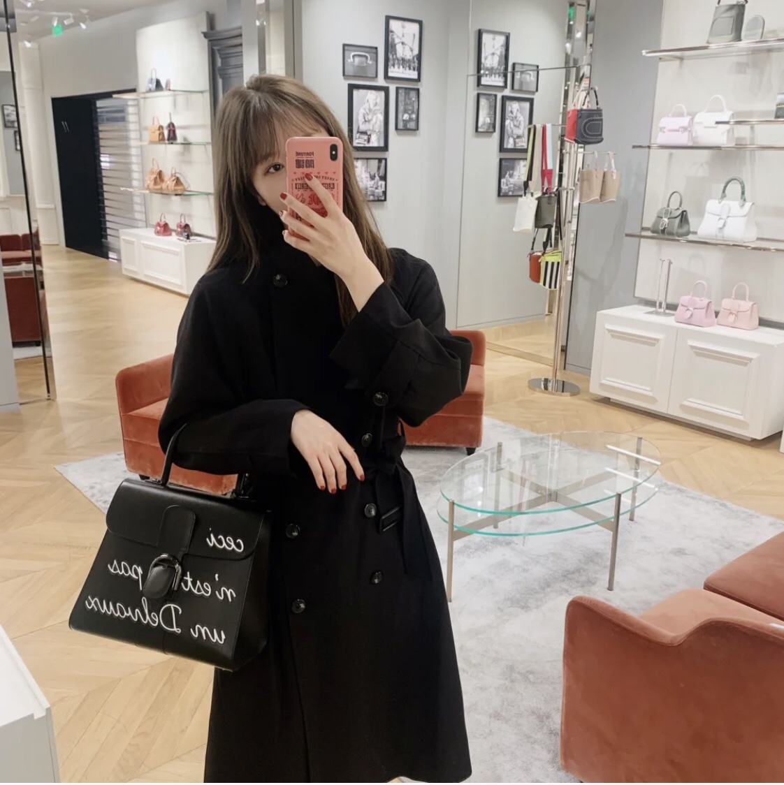 델보 레터링 브리앙 박스백 미듐